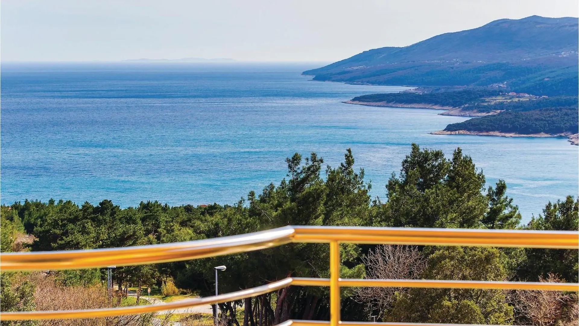 Stunning Apartment In Rabac With House Sea View Croácia